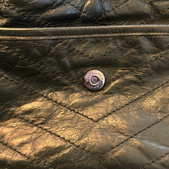 Saint Laurent Niki medium flap bag. Trendy green. With authenticity authen card. - Picture 9 of 9